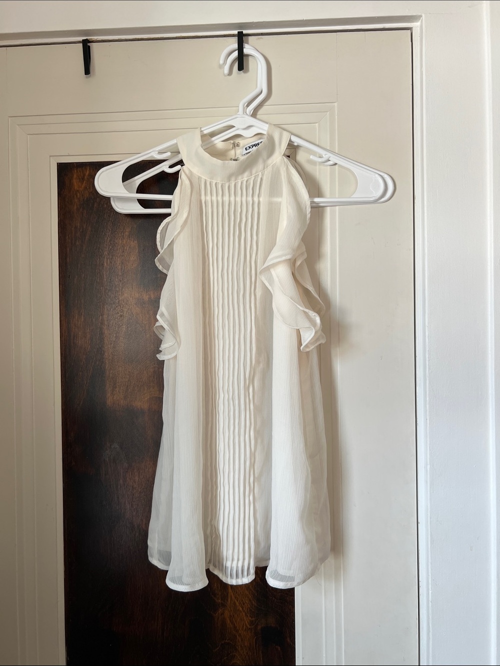 Express Cream Pintuck Ruffle sleeveless blouse